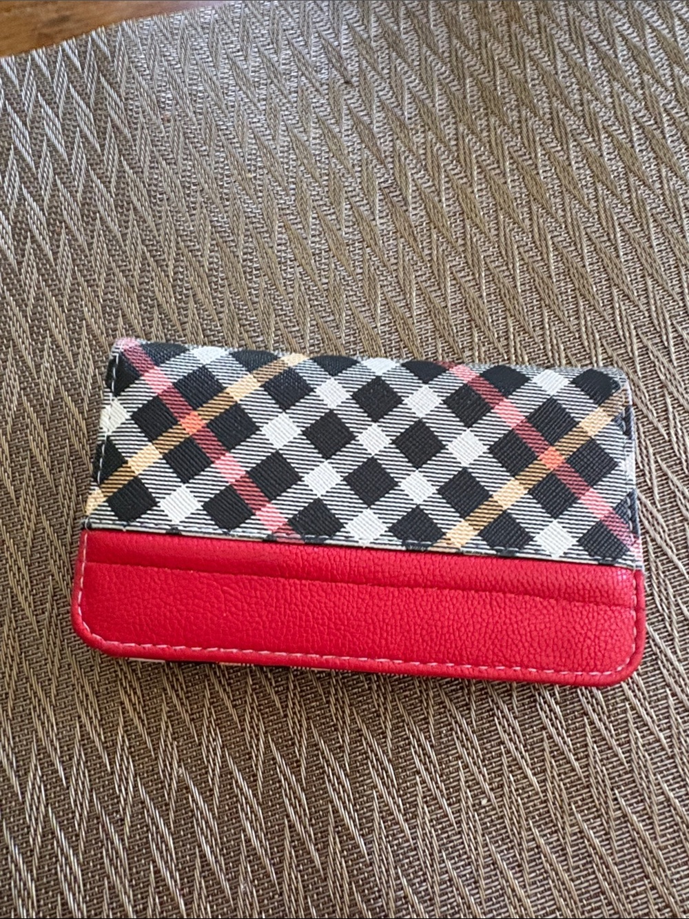 Buxton Plaid Card & Key Holder with Red Trim